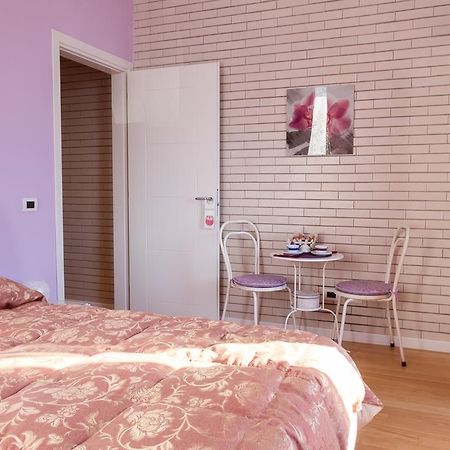 Bevilacqua Bed Roma Santa Croce Otel Dış mekan fotoğraf