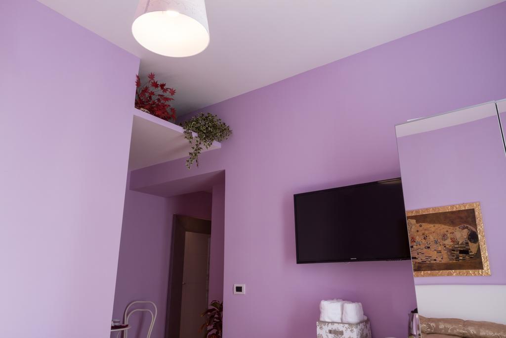 Bevilacqua Bed Roma Santa Croce Otel Oda fotoğraf